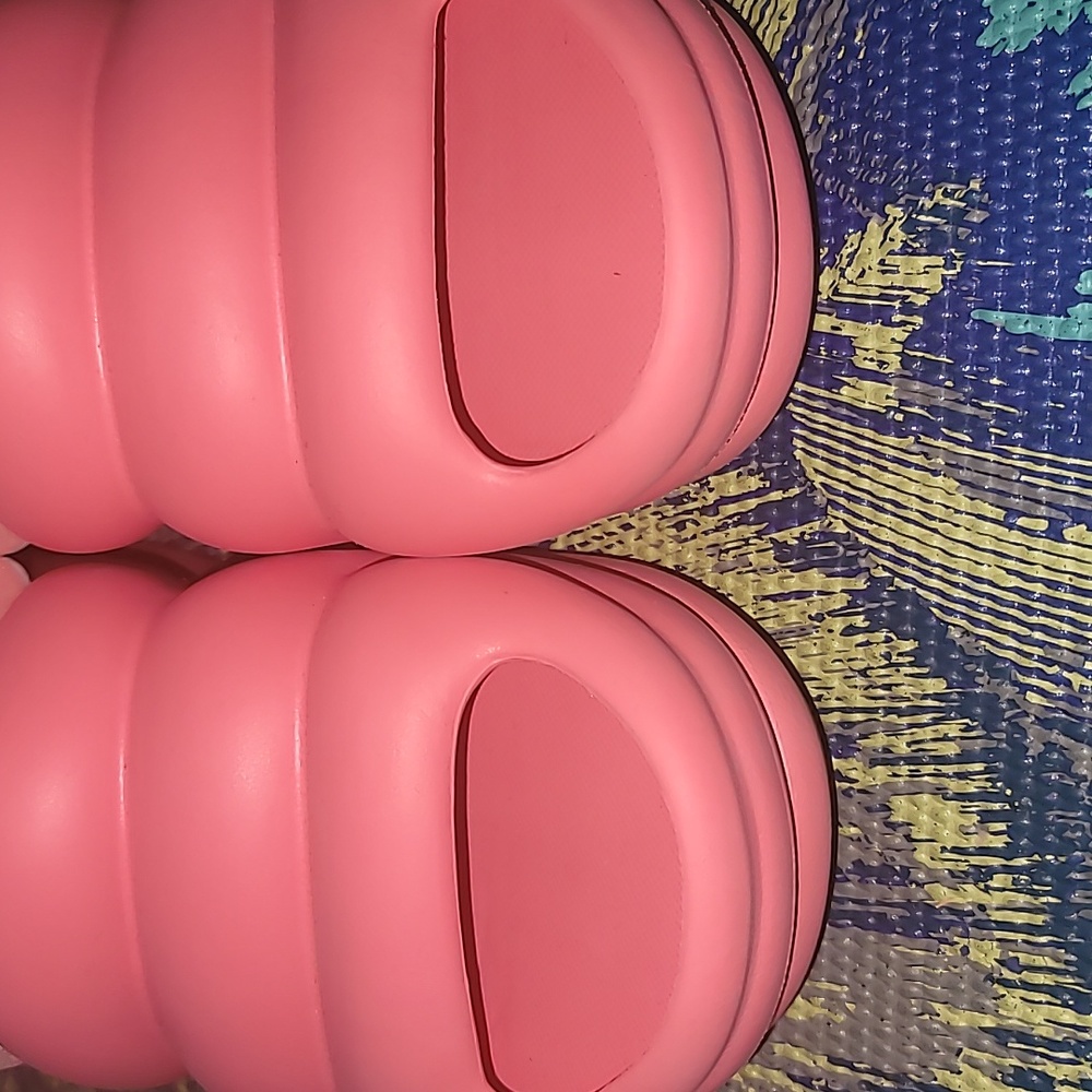 Ugg Slides - image 3